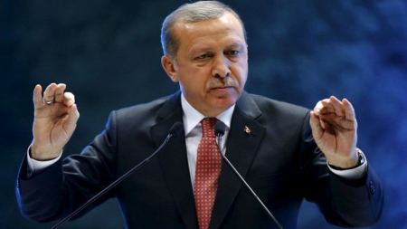الرئيس التركي رجب اردوغان ينوي كتابة دستور جديد لتركيا