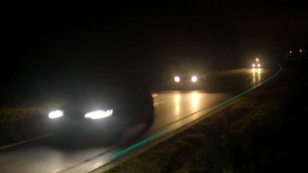 تعرف على اول طريق ذكي في العالم