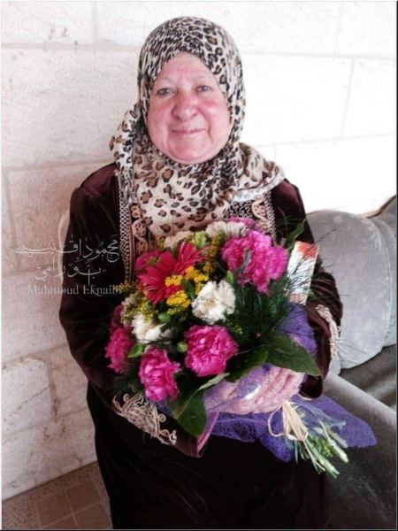 الاحتلال يطلق النار على سيدة فلسطينية شمال الخليل بزعم محاولتها دهس جنود