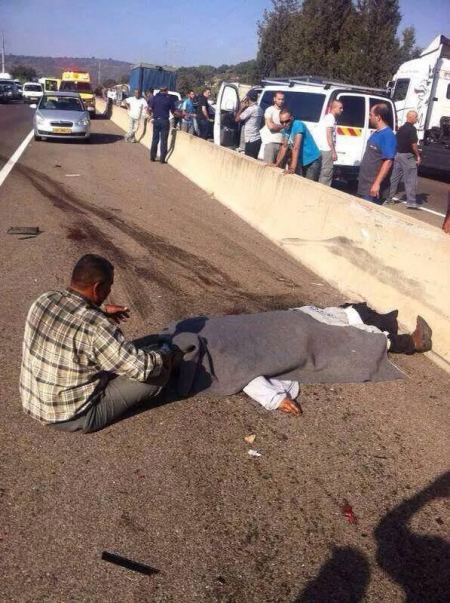 محدث : استشهاد عاملين من قلقيلية وطولكرم دهسهما مستوطن شمال فلسطين 