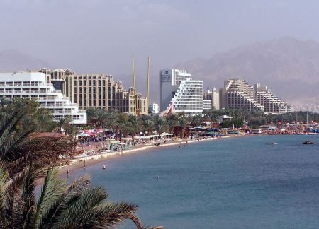 داخلية اسرائيل تصادق على توظيف 1500 عامل أردني في فنادق ايلات