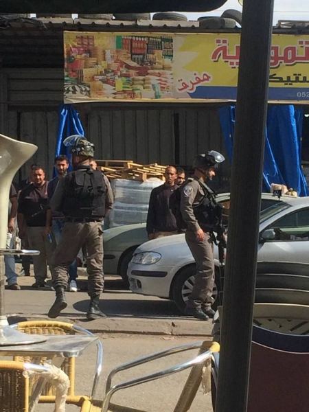 برطعة | الاحتلال يداهم ورشة ويعتقل صاحبها ويصادر ماكينات