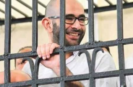 التلفزيون المصري يذيع لحظة إعدام محمود رمضان !