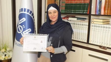 عائشة ... الاسم الجديد للروسية ميروس بعد اعتناقها الاسلام