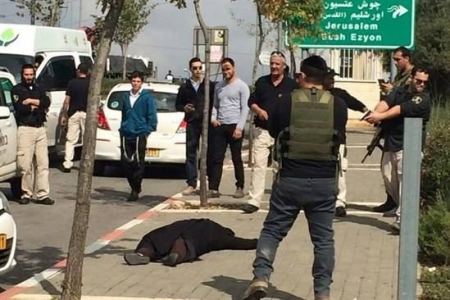 استشهاد فلسطينية بشبهة تنفيذها عملية طعن 
