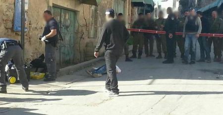 استشهاد شاب في الخليل بزعم تنفيذه عملية طعن