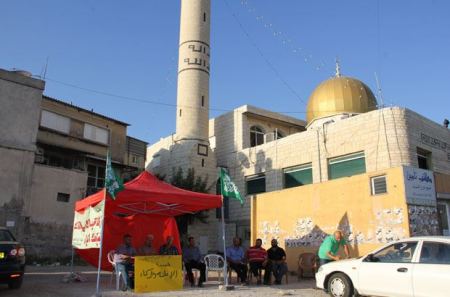 كفرقرع تفتتح خيمة الاغاثة والزكاة